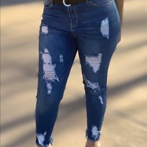 *NWT* HIGH WAIST DISTRESSED SKINNY JEANS -DARK BLUE